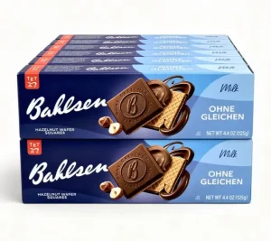 Bahlsen milk ohne gleichen hazelnut wafer squares, 4.4-ounce / 125-gram in box (case of 12)